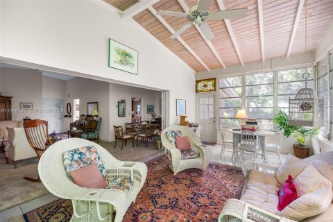 Villa ou maison à vendre à Miami, Floride: 3 chambres, 200.58 m2 № 2004637 - photo 7