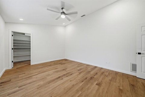 Villa ou maison à vendre à Tarpon Springs, Floride: 4 chambres, 287.63 m2 № 2417068 - photo 26