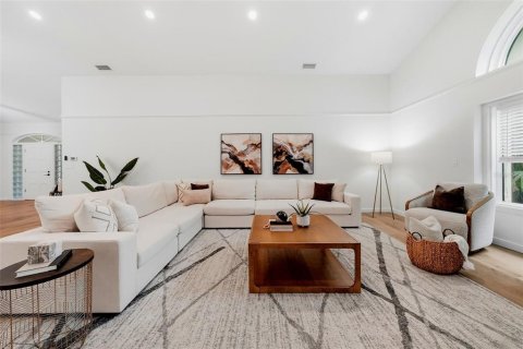 Villa ou maison à vendre à Tarpon Springs, Floride: 4 chambres, 287.63 m2 № 2417068 - photo 6
