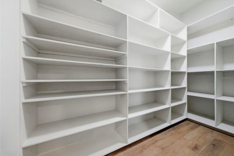 Villa ou maison à vendre à Tarpon Springs, Floride: 4 chambres, 287.63 m2 № 2417068 - photo 28