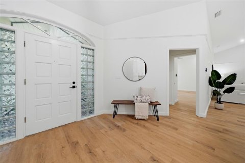 Villa ou maison à vendre à Tarpon Springs, Floride: 4 chambres, 287.63 m2 № 2417068 - photo 4