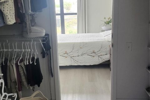 Купить таунхаус в Майами, Флорида 3 спальни, 144м2, № 2057143 - фото 17