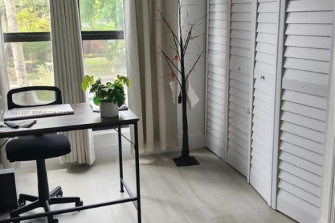 Купить таунхаус в Майами, Флорида 3 спальни, 144м2, № 2057143 - фото 5