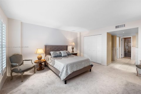 Copropriété à vendre à Fort Lauderdale, Floride: 1 chambre, 101.08 m2 № 2035641 - photo 19