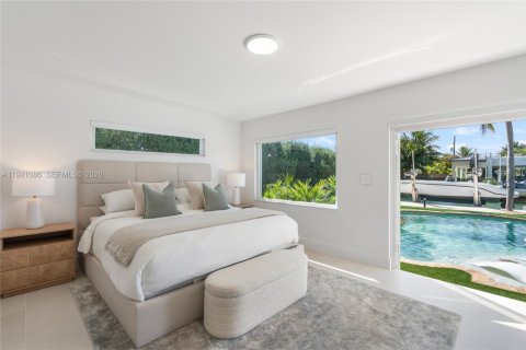Снять в аренду виллу или дом в Майами-Бич, Флорида 5 спален, 221.66м2, № 1998529 - фото 10