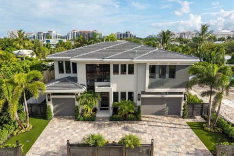 House in Boca Raton, Florida 5 bedrooms, 467.67 sq.m. № 2181163