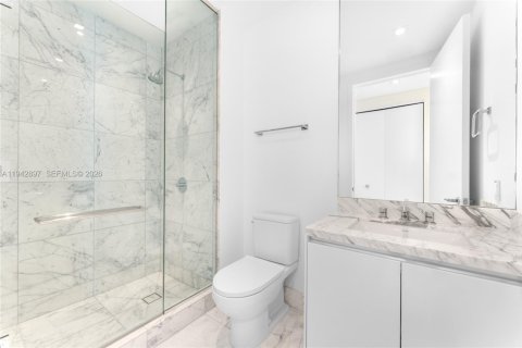 Copropriété à vendre à Sunny Isles Beach, Floride: 4 chambres, 280.94 m2 № 1999277 - photo 25