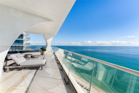 Copropriété à vendre à Sunny Isles Beach, Floride: 4 chambres, 280.94 m2 № 1999277 - photo 28
