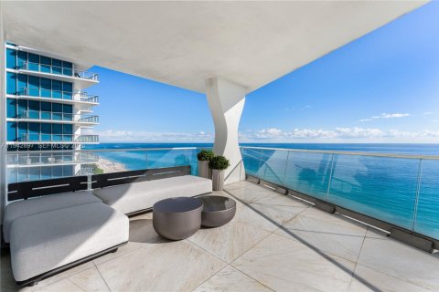 Copropriété à vendre à Sunny Isles Beach, Floride: 4 chambres, 280.94 m2 № 1999277 - photo 5