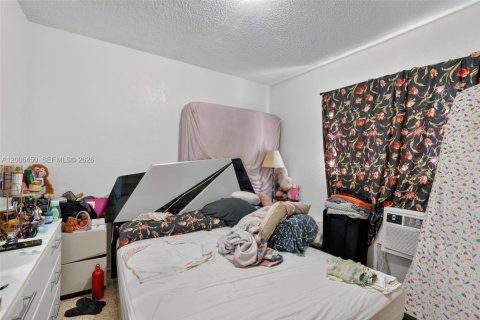 Propiedad comercial en venta en Miami, Florida, 233 m2 № 2170729 - foto 27