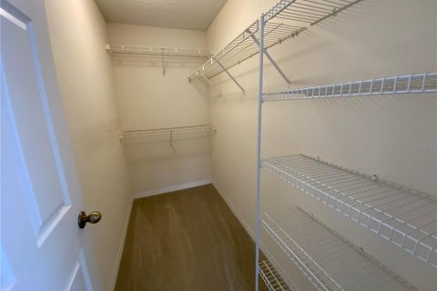 Купить кондоминиум в Овьедо, Флорида 8 комнат, 90.58м2, № 2196436 - фото 14
