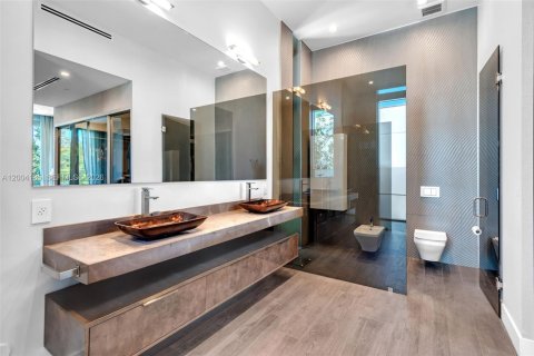 Villa ou maison à vendre à Key Biscayne, Floride: 5 chambres, 471.39 m2 № 2068313 - photo 25