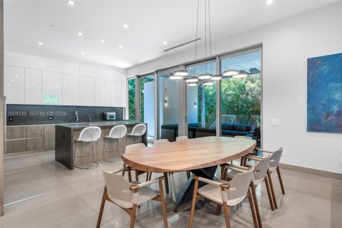 Villa ou maison à vendre à Key Biscayne, Floride: 5 chambres, 471.39 m2 № 2068313 - photo 14