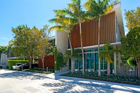 Villa ou maison à vendre à Key Biscayne, Floride: 5 chambres, 471.39 m2 № 2068313 - photo 3