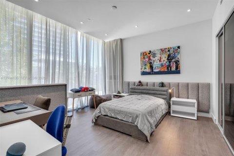 Villa ou maison à vendre à Key Biscayne, Floride: 5 chambres, 471.39 m2 № 2068313 - photo 30