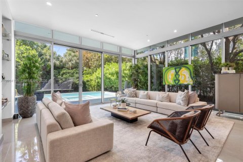 Villa ou maison à vendre à Key Biscayne, Floride: 5 chambres, 471.39 m2 № 2068313 - photo 4