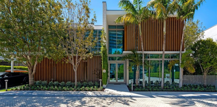 Villa ou maison à Key Biscayne, Floride 5 chambres, 471.39 m2 № 2068313