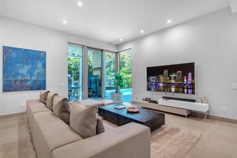 Villa ou maison à vendre à Key Biscayne, Floride: 5 chambres, 471.39 m2 № 2068313 - photo 13