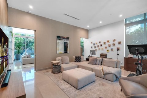 Villa ou maison à vendre à Key Biscayne, Floride: 5 chambres, 471.39 m2 № 2068313 - photo 6