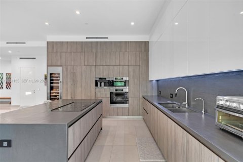 Villa ou maison à vendre à Key Biscayne, Floride: 5 chambres, 471.39 m2 № 2068313 - photo 17