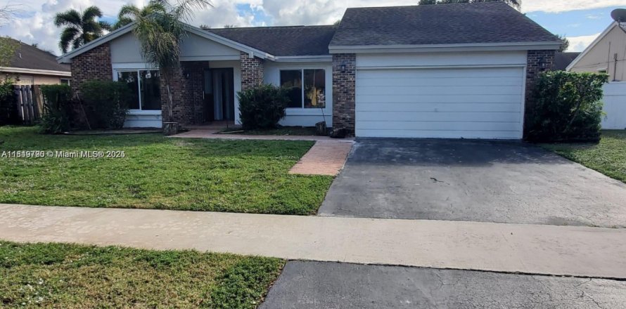 House in Cooper City, Florida 3 bedrooms, 141.58 sq.m. № 2034446