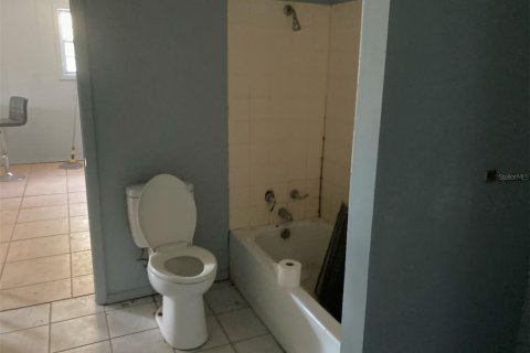 Immobilier commercial à vendre à Cocoa, Floride: 8 chambres, 278.71 m2 № 1677681 - photo 13