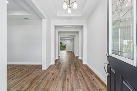 Casa en venta en Brooksville, Florida, 3 dormitorios, 278.71 m2 № 2266397 - foto 4