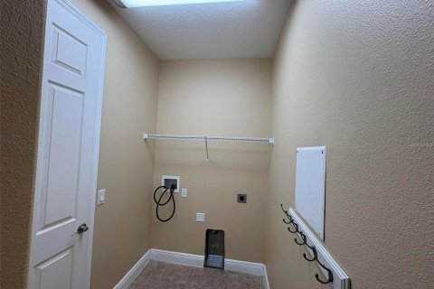 House in Kissimmee, Florida 3 bedrooms, 255.48 sq.m. № 2152278 - photo 23