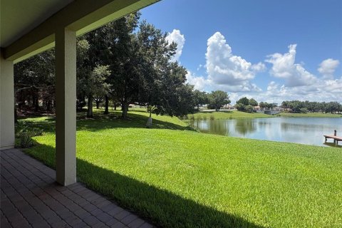 House in Kissimmee, Florida 3 bedrooms, 255.48 sq.m. № 2152278 - photo 8