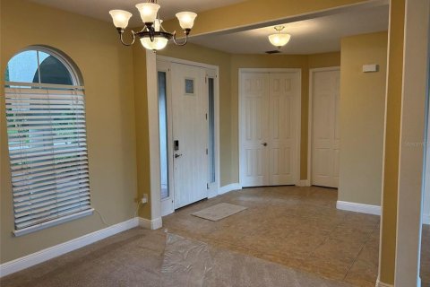 House in Kissimmee, Florida 3 bedrooms, 255.48 sq.m. № 2152278 - photo 10