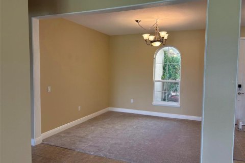 House in Kissimmee, Florida 3 bedrooms, 255.48 sq.m. № 2152278 - photo 16