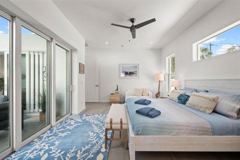 Casa en alquiler en Sarasota, Florida, 4 dormitorios, 213.68 m2 № 1762076 - foto 16