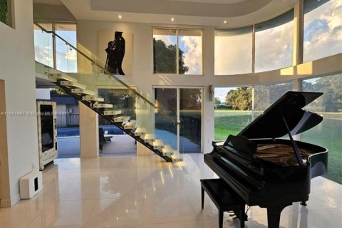 House in Tamarac, Florida 4 bedrooms, 391.03 sq.m. № 1951838 - photo 22