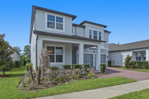 House in Winter Garden, Florida 5 bedrooms, 342.53 sq.m. № 2106849 - photo 3
