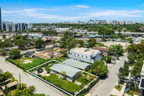 Villa ou maison à vendre à Miami, Floride: 4 chambres, 120.77 m2 № 1897733 - photo 8