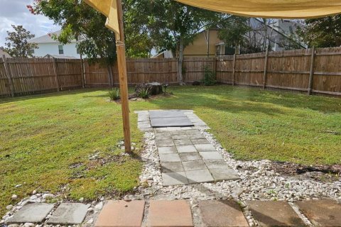 Villa ou maison à louer à Orlando, Floride: 4 chambres, 184.5 m2 № 2438521 - photo 23