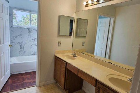 Villa ou maison à louer à Orlando, Floride: 4 chambres, 184.5 m2 № 2438521 - photo 20