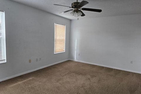 Villa ou maison à louer à Orlando, Floride: 4 chambres, 184.5 m2 № 2438521 - photo 13