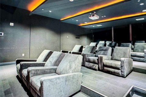 Condominio en alquiler en Miami, Florida, 1 dormitorio, 68.56 m2 № 1954340 - foto 29