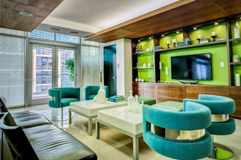 Condominio en alquiler en Miami, Florida, 1 dormitorio, 68.56 m2 № 1954340 - foto 25