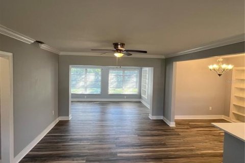 Casa en alquiler en Belleair Bluffs, Florida, 3 dormitorios, 129.51 m2 № 1720837 - foto 4