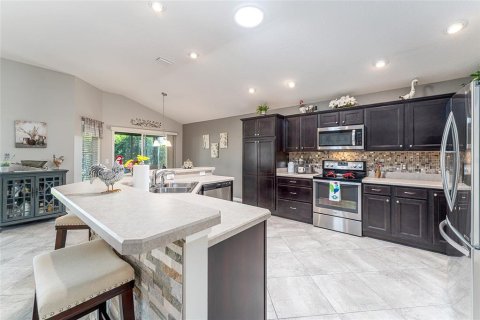 Casa en venta en The Villages, Florida, 3 dormitorios, 157.84 m2 № 1684924 - foto 12