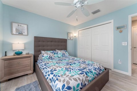 Casa en venta en The Villages, Florida, 3 dormitorios, 157.84 m2 № 1684924 - foto 28