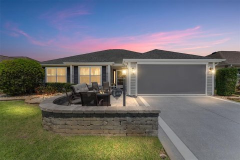 Casa en venta en The Villages, Florida, 3 dormitorios, 157.84 m2 № 1684924 - foto 1