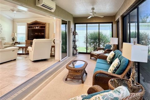 Casa en venta en The Villages, Florida, 3 dormitorios, 181.81 m2 № 2166869 - foto 14
