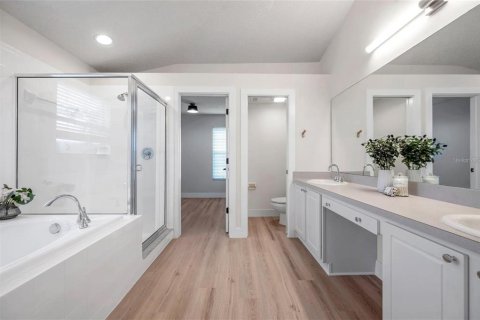 Villa ou maison à vendre à Holiday, Floride: 4 chambres, 222.5 m2 № 2404646 - photo 7