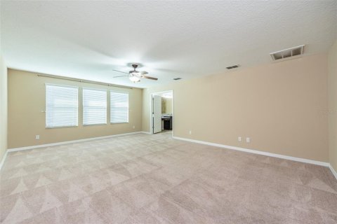House in Riverview, Florida 5 bedrooms, 328.97 sq.m. № 1884657 - photo 17