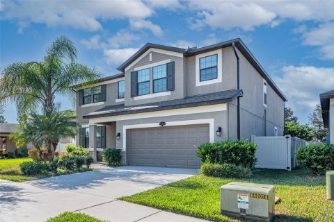 House in Riverview, Florida 5 bedrooms, 328.97 sq.m. № 1884657 - photo 2