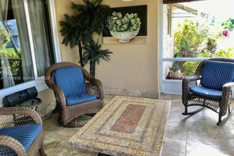 Villa ou maison à vendre à Tamarac, Floride: 2 chambres, 144.93 m2 № 1987714 - photo 7