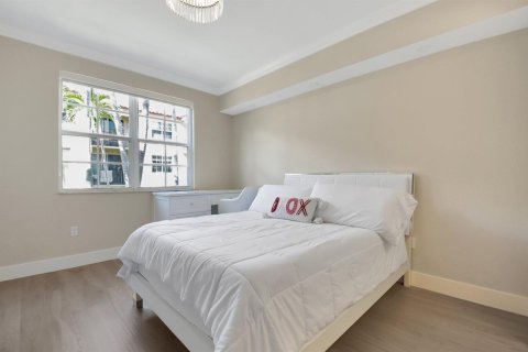 Condo in West Palm Beach, Florida, 1 bedroom  № 2247593 - photo 17